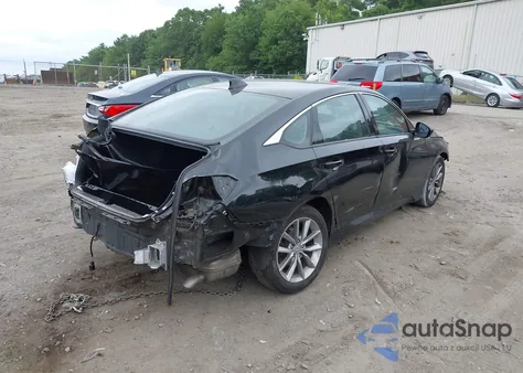 2021 Honda Accord Lx z USA, uszkodzony, nr VIN 1HGCV1F17MA002365